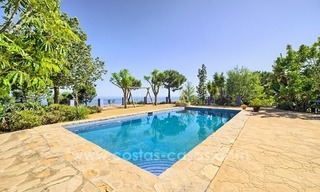 Finca – Villa te koop in Estepona, met panoramisch zeezicht 1