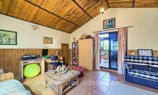 Finca – Villa te koop in Estepona, met panoramisch zeezicht 18
