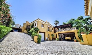 Villa te koop met zeezicht in een gated community te Benahavis – Marbella 10