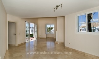 Vierslaapkamer Penthouse appartement te koop in een gated community in Marbella 13