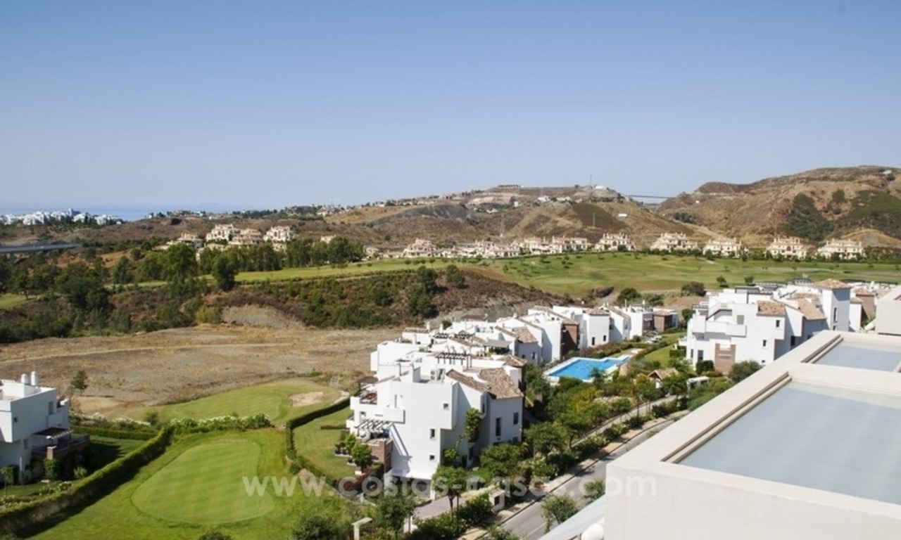 Modern, luxe golf penthouse appartement te koop in Marbella - Benahavís 5