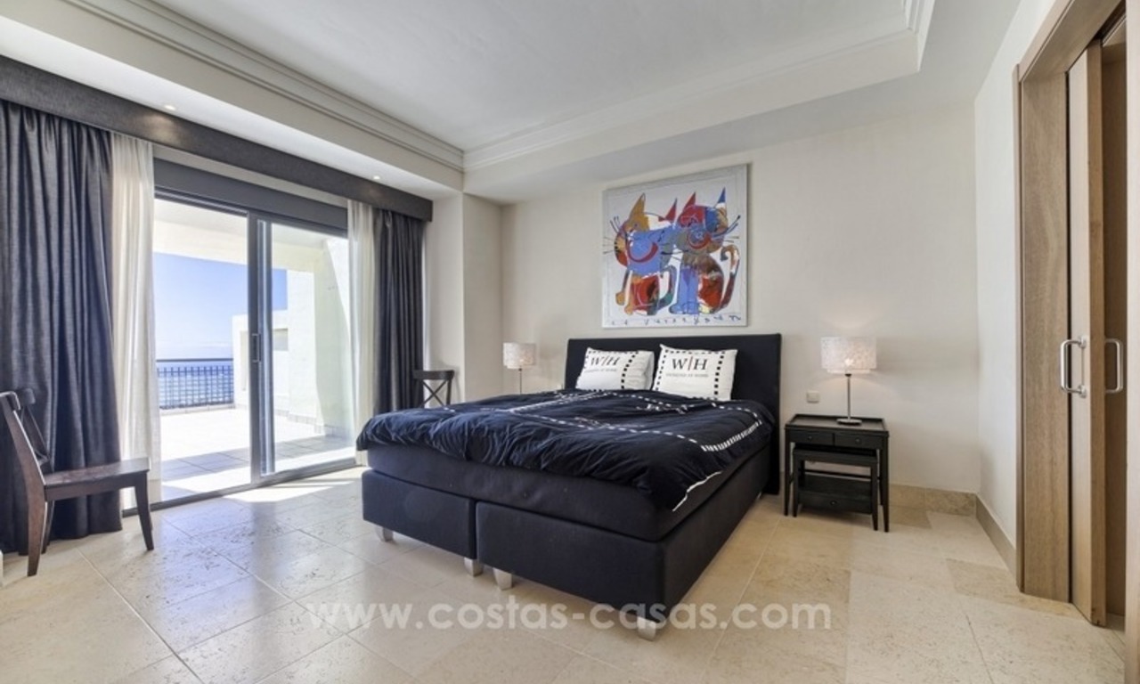 Te koop in Marbella: modern, ruim en luxueus penthouse appartement 13