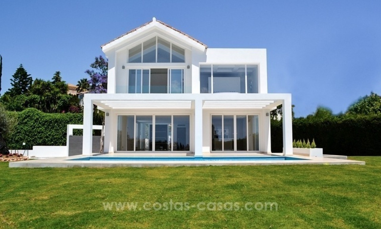 Nieuwe moderne villa te koop, Marbella - Benahavis -Estepona 0