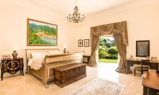 Prachtige villa te koop met zeezicht in La Zagaleta in Benahavis - Marbella 28