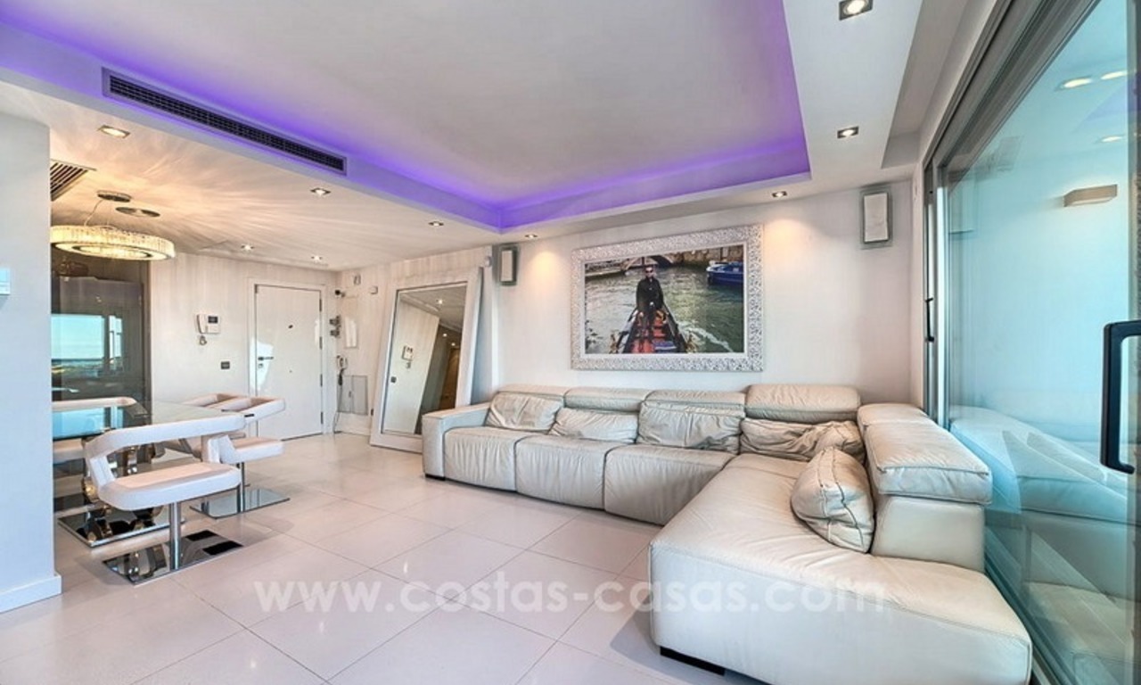 Instapklare moderne appartementen te koop in Marbella - Benahavis met zeezicht 1
