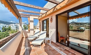 Luxe penthouse met golf- en zeezicht te koop in Benahavis – Marbella 7