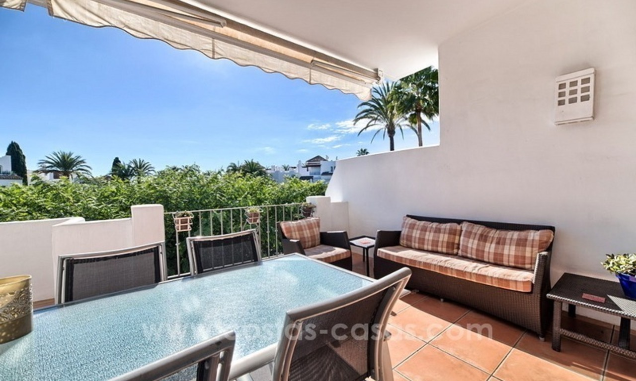 Luxe eerstelijn strand appartement te koop op de New Golden Mijl te Estepona 4