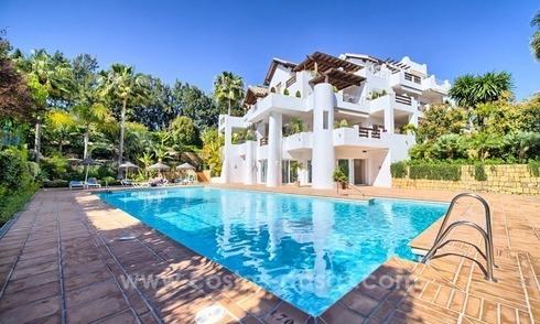 Luxe eerstelijn strand appartement te koop op de New Golden Mijl te Estepona 