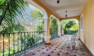 Ruime kwaliteits villa te koop met zeezicht in Marbella – Benahavis 10