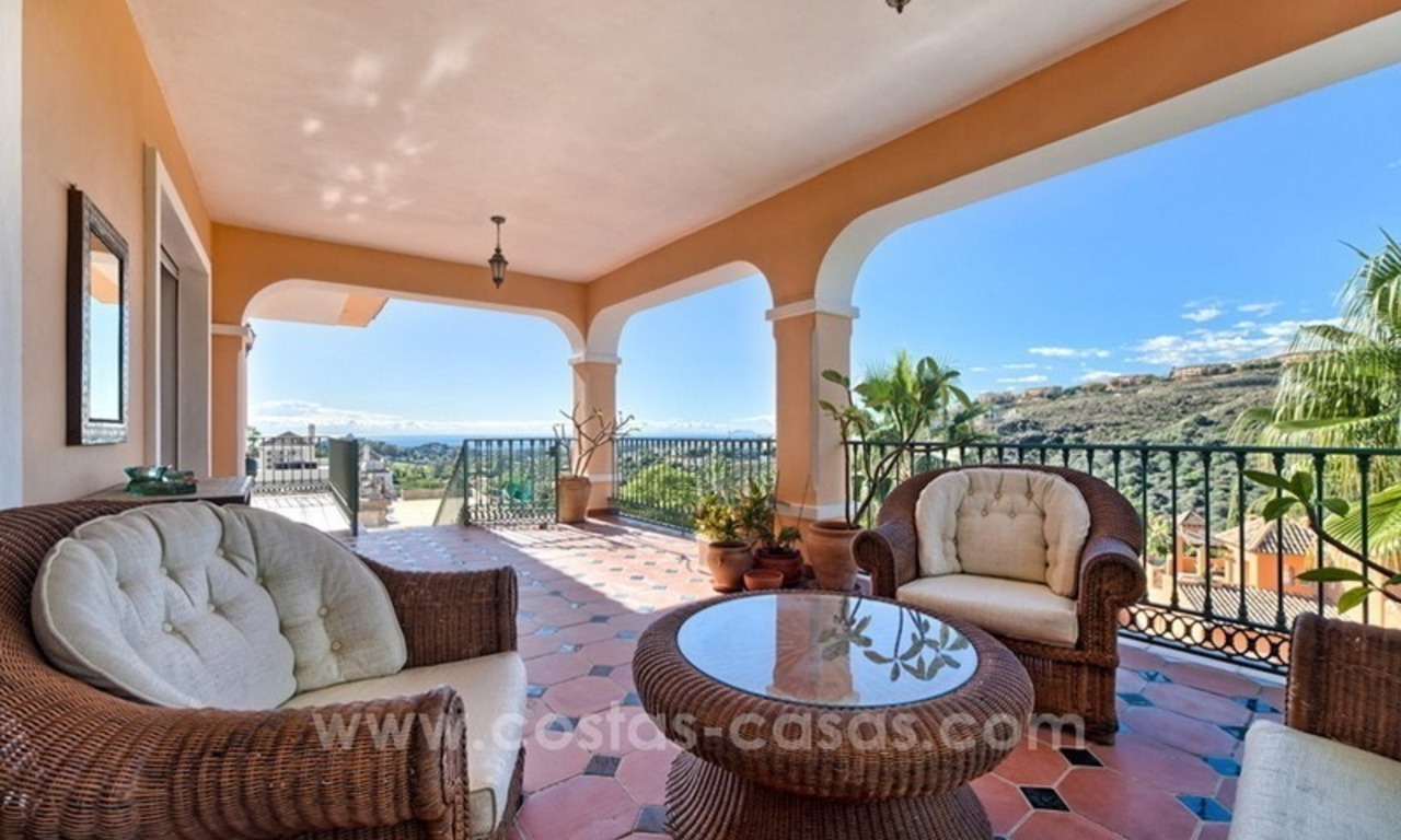 Ruime kwaliteits villa te koop met zeezicht in Marbella – Benahavis 6