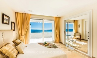 Exclusief upmarket eerstelijn strand appartement te koop in Marbella centrum 4