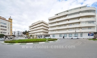 Modern eerstelijn strand appartement te koop, aan de strandboulevard in het centrum van Estepona 27