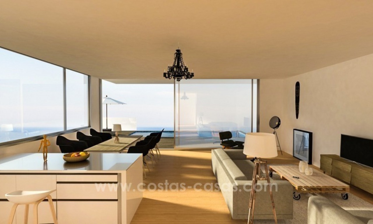 Moderne nieuwbouw villa te koop vlakbij het strand in Marbella oost 3