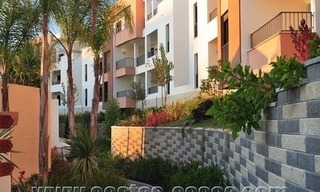 Een modern penthouse te koop in een luxe resort in Marbella 22