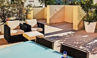 Een modern penthouse te koop in een luxe resort in Marbella 3