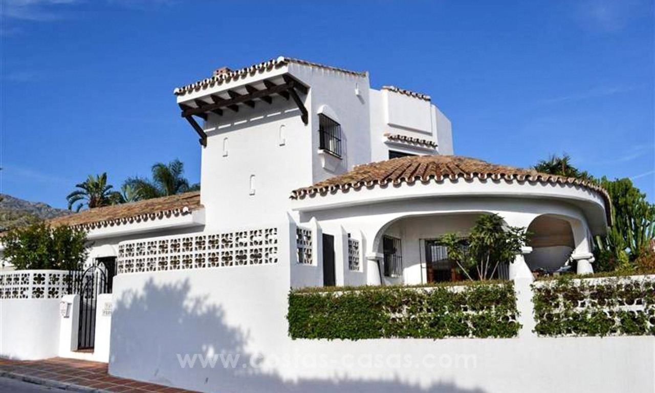 Gezellige deels gerenoveerde villa te koop in Marbella stad 3