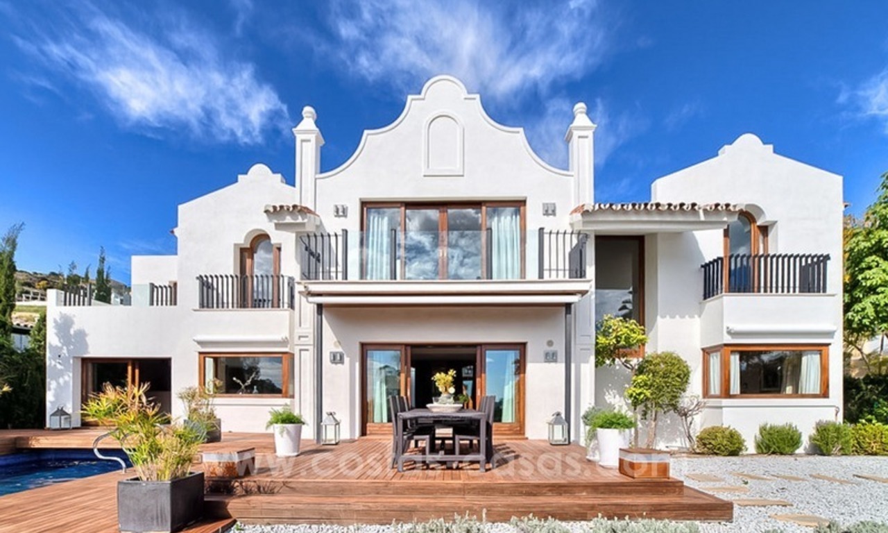 Modern gerenoveerde villa te koop, eerstelijn golf in Benahavis – Marbella 2