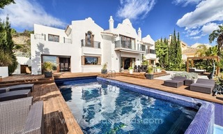Modern gerenoveerde villa te koop, eerstelijn golf in Benahavis – Marbella 1