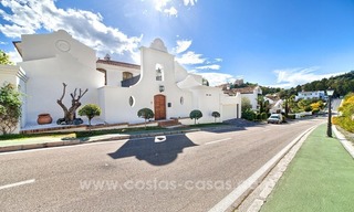 Modern gerenoveerde villa te koop, eerstelijn golf in Benahavis – Marbella 9