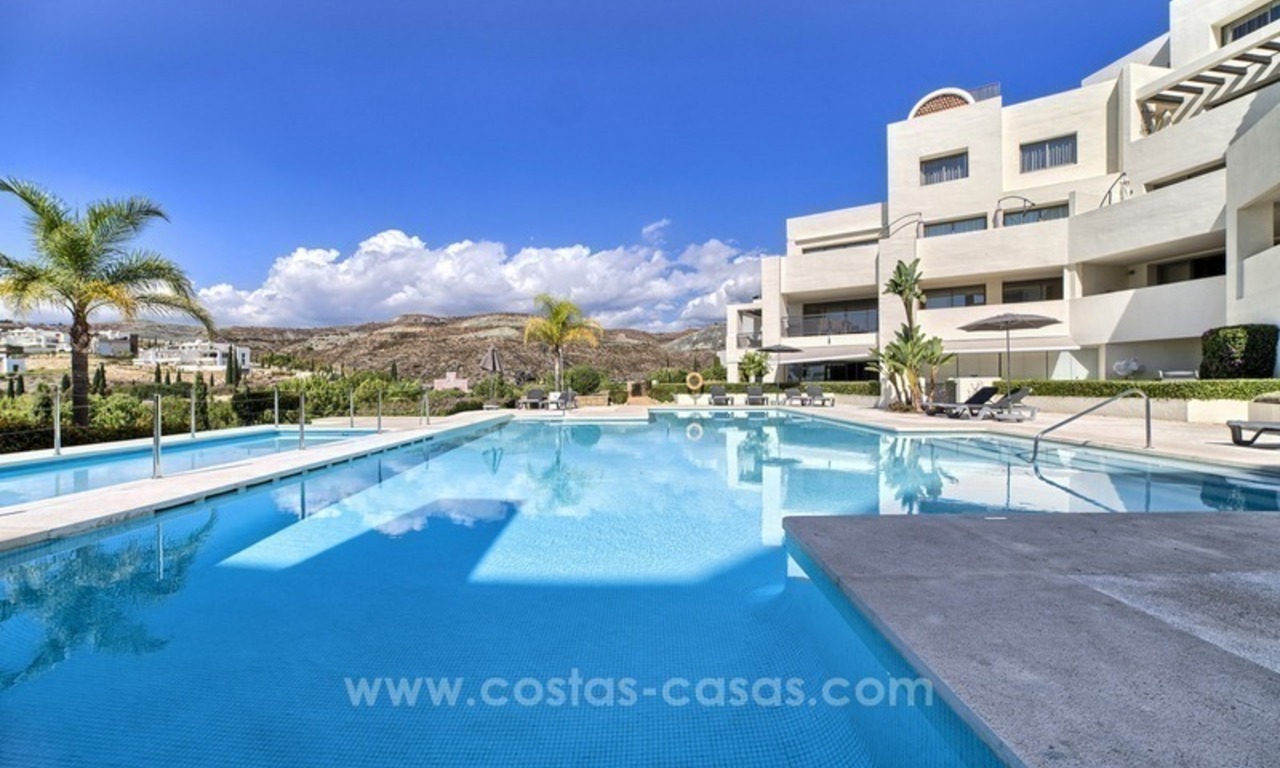 Te koop: 2 Topkwaliteit moderne appartementen op golfresort in Benahavís – Marbella 11