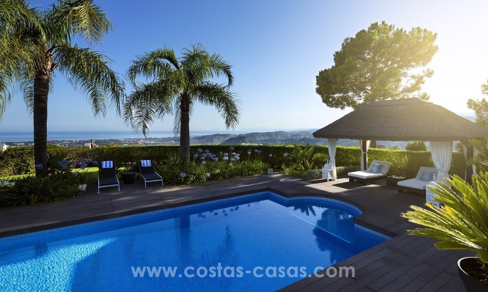 Marbella - Benahavis te koop: Volledig gerenoveerde Villa met panoramisch zeezicht 434