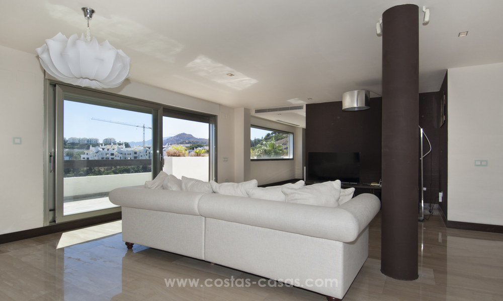 Modern luxe penthouse appartement te koop met panoramisch zeezicht te Benahavis - Marbella 19984