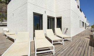 Modern luxe penthouse appartement te koop met panoramisch zeezicht te Benahavis - Marbella 19989 