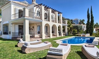 Luxe villa te koop met adembenemend zeezicht, boven de Golden Mile te Marbella 4