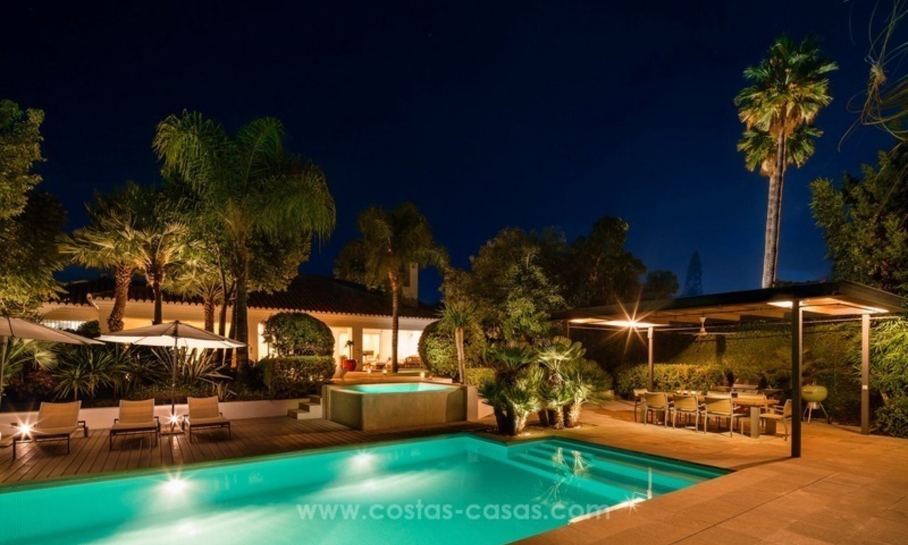 Design Villa te koop, eerstelijn golf, Nueva Andalucia, Marbella 23