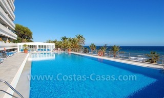 Luxe penthouse appartement te koop, eerstelijn strand op de Golden Mile, Marbella centrum 15