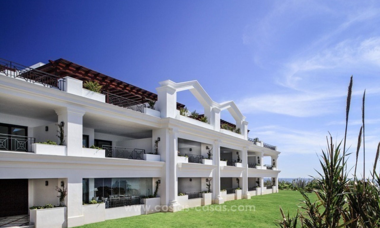 Estepona te koop: Beachfont luxe appartementen, Estepona, Costa del Sol 19