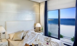 Estepona te koop: Beachfont luxe appartementen, Estepona, Costa del Sol 17