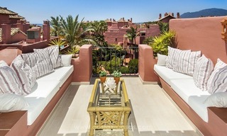 Luxe eerstelijnstrand penthouse appartement te koop op de New Golden Mile tussen Marbella en Estepona 3