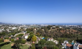 Te koop in Marbella – Benahavis: Penthouse Appartement met 3 slaapkamers en panoramisch zeezicht 18