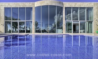 Moderne villa te koop in Nueva Andalucia met prachtig uitzicht in Marbella 5