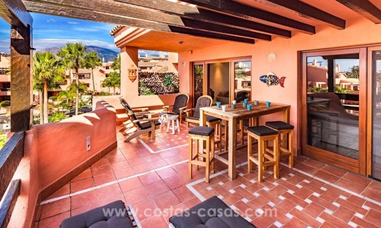 Eerstelijn strand penthouse appartement te koop op de New Golden Mile, Marbella - Estepona 7