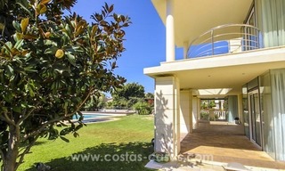 Beachside villa te koop - Marbella oost - Costa del Sol 4