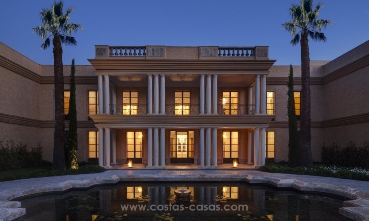 Paleis - Villa te koop op de Golden Mile te Marbella. Ongelofelijke prijsverlaging! 11