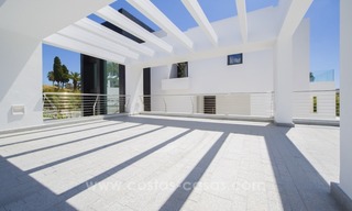 Nieuwe Moderne Design Villa te koop in Nueva Andalucia, Marbella 11