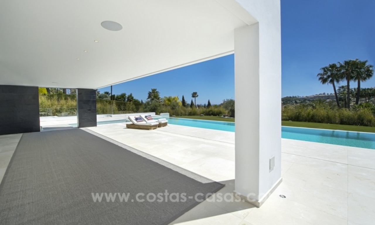 Nieuwe Moderne Design Villa te koop in Nueva Andalucia, Marbella 15
