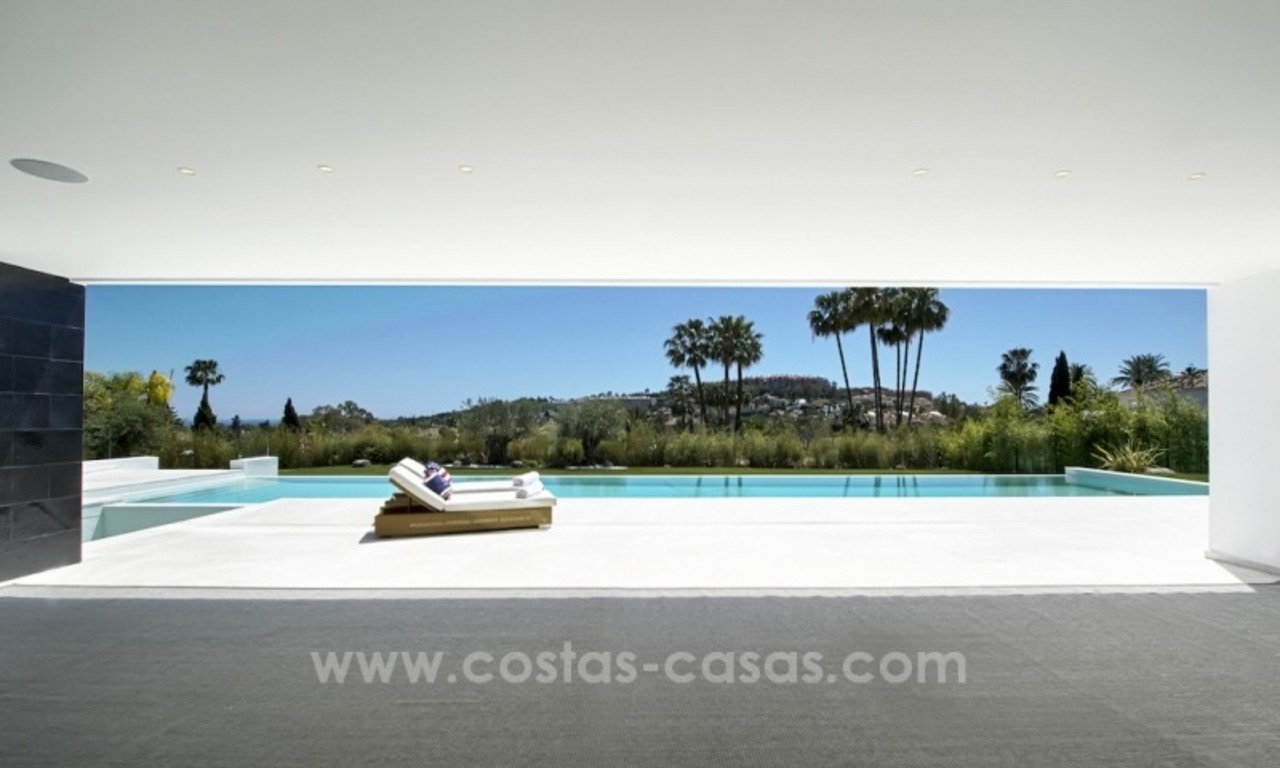 Nieuwe Moderne Design Villa te koop in Nueva Andalucia, Marbella 16