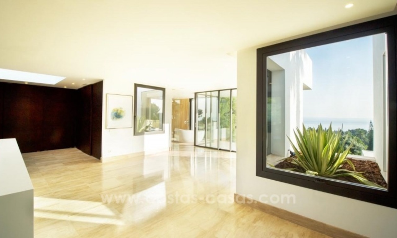 Nieuwe ultra moderne villa te koop op de Golden Mile in Sierra Blanca te Marbella 8