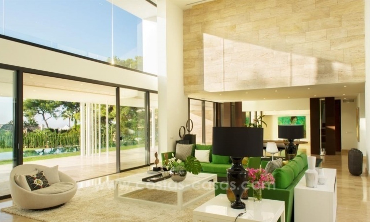 Nieuwe ultra moderne villa te koop op de Golden Mile in Sierra Blanca te Marbella 11