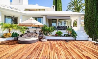 Designer golf villa te koop in Nueva Andalucia, Marbella 2