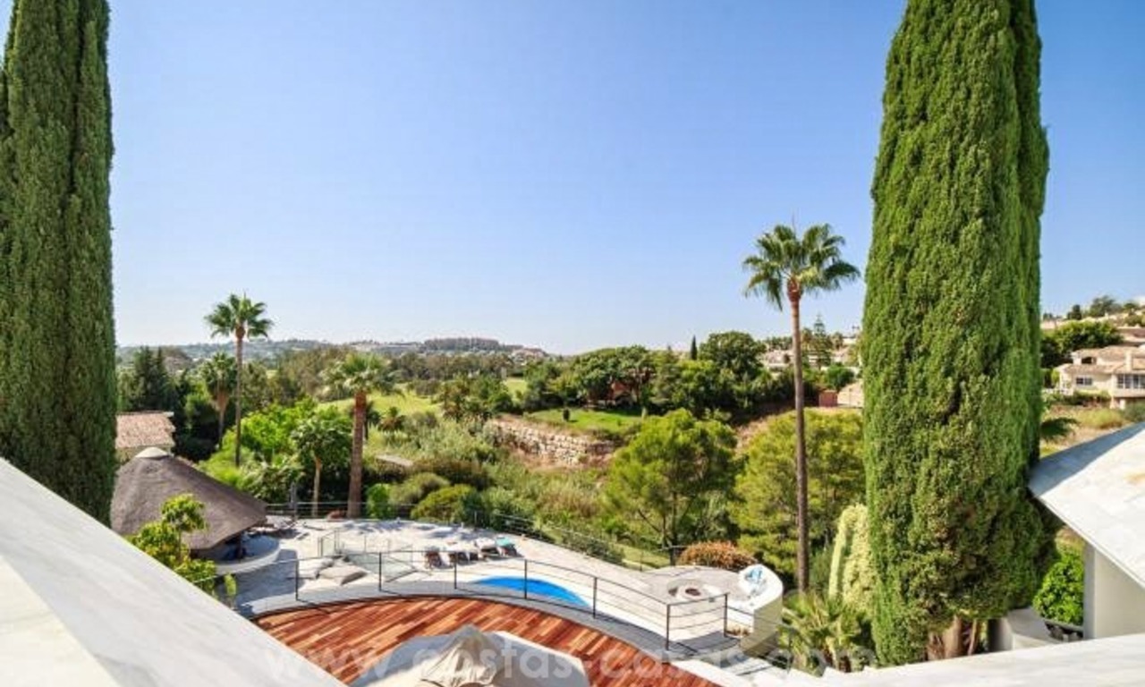 Designer golf villa te koop in Nueva Andalucia, Marbella 6