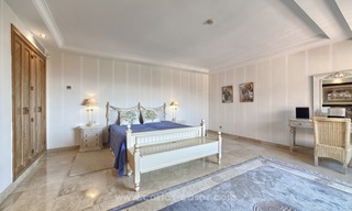 Appartement te koop met zeezicht in de private wing van Hotel Kempinski, Estepona – Marbella 17
