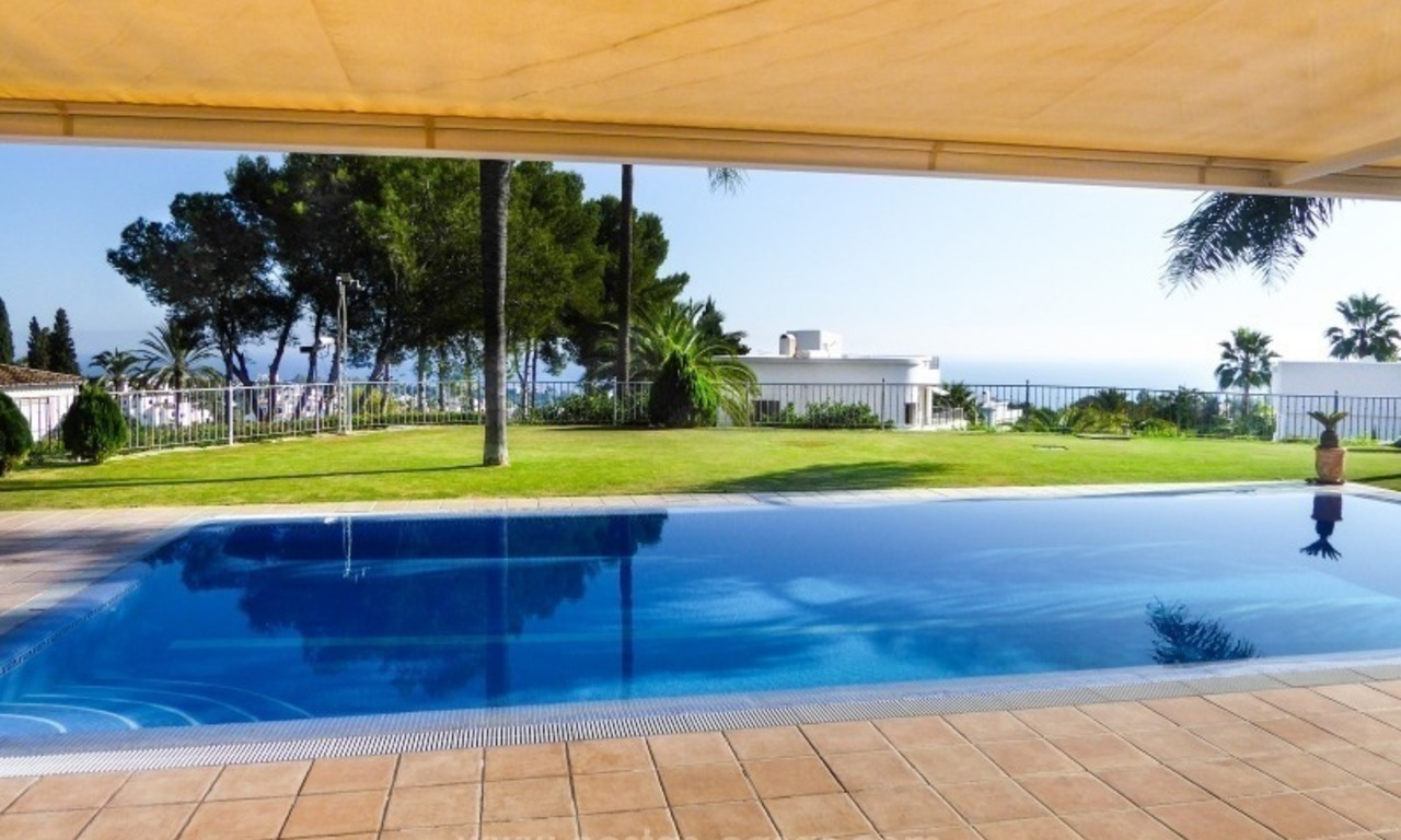 Villa te koop in Altos Reales op de Golden Mile te Marbella 12