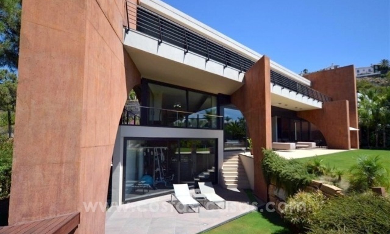 Ultra moderne design villa te koop in Benahavis – Marbella 2