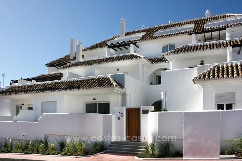 Gerenoveerde appartementen te koop in Marbella in Nueva Andalucia op loopafstand van alles, het strand en Puerto Banus