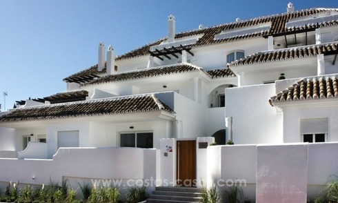 Gerenoveerde appartementen te koop in Marbella in Nueva Andalucia op loopafstand van alles, het strand en Puerto Banus 